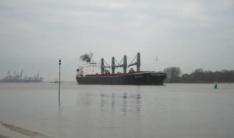 MARYLISA V Bulk Carrier IMO 9272785 photo 8