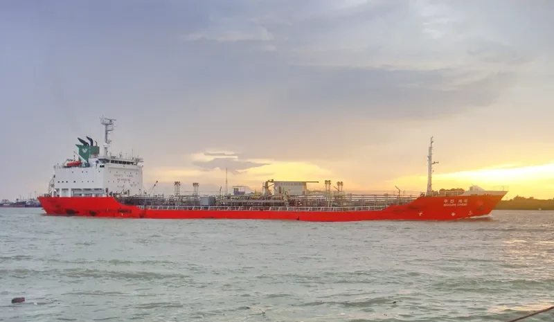 WOOJIN CHEMI Tanker IMO 9272814 photo 8