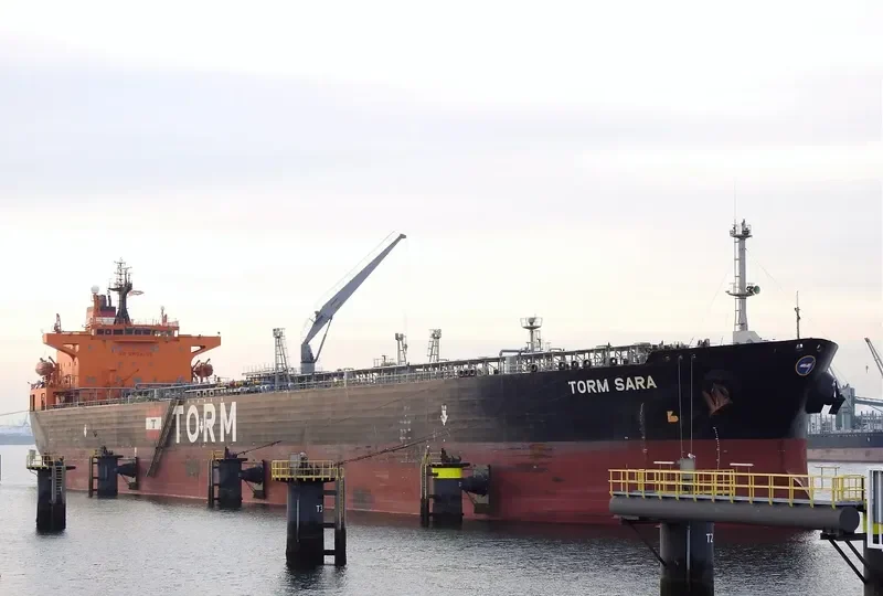 TORM SARA Tanker IMO 9273260 photo 3