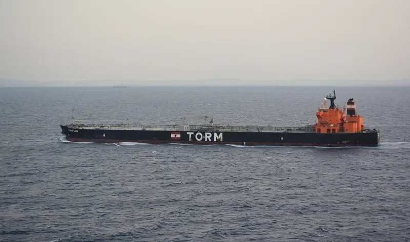 TORM SARA Tanker IMO 9273260 photo 5