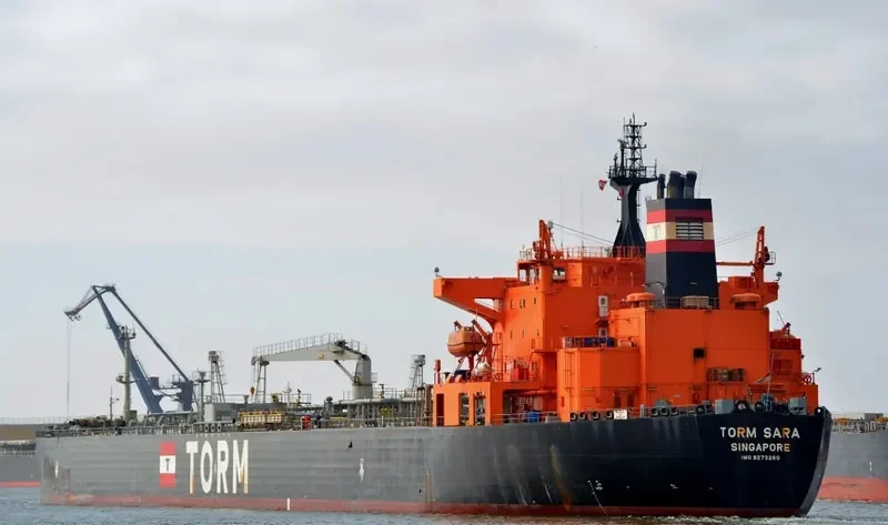 TORM SARA Tanker IMO 9273260 photo 7
