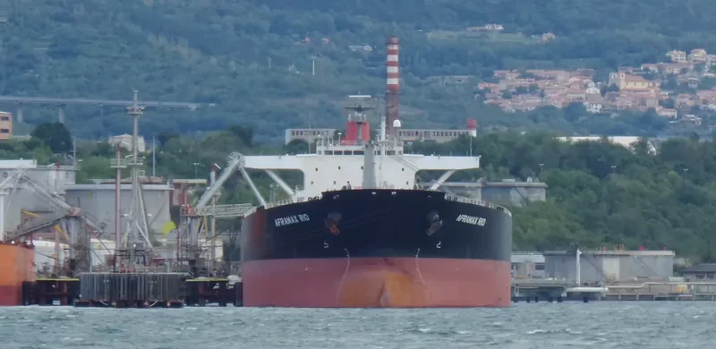 AFRAMAX RIO Tanker IMO 9273844 photo 7