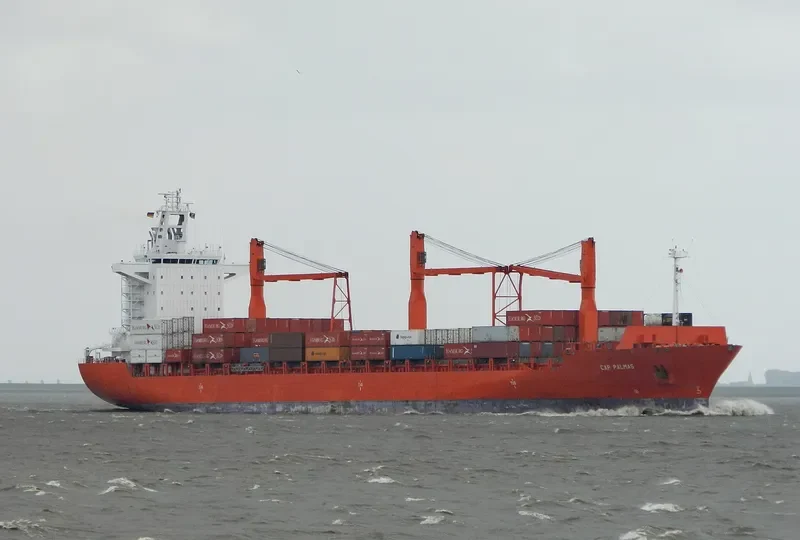 SPIL NIKEN Container Ship IMO 9273947 photo 4