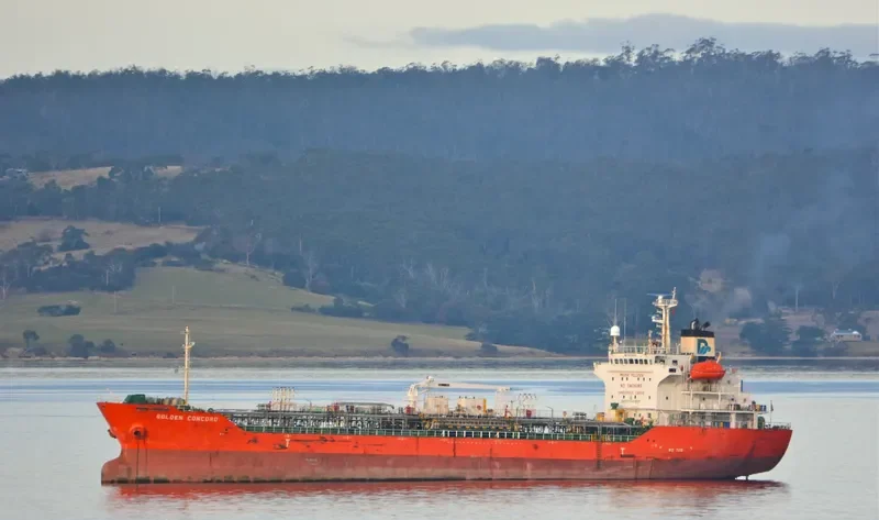CONCORD Tanker IMO 9274006 photo 9
