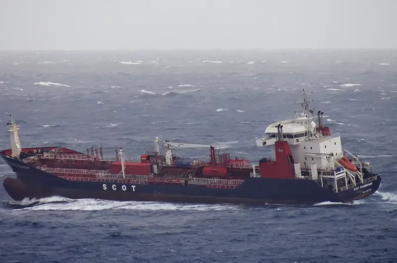 SCOT FRANKFURT Tanker IMO 9274537 photo 4