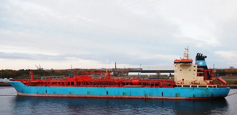 RATU ENRA Tanker IMO 9274630 photo 6
