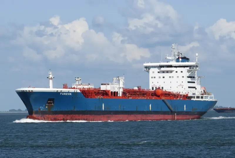 FUREVIK Tanker IMO 9274666 photo 4