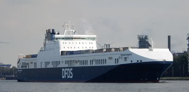 FREESIA SEAWAYS Ro-Ro IMO 9274848 photo 2