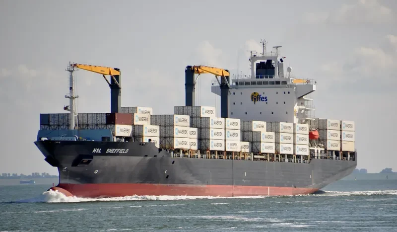 SHEFFIELD Container Ship IMO 9275024 photo 4