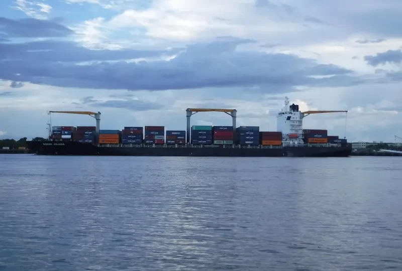 BOMAR JULIANA Container Ship IMO 9275036 photo 23