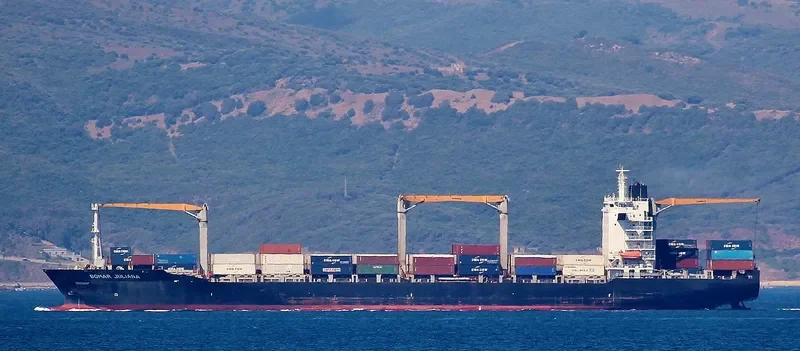 BOMAR JULIANA Container Ship IMO 9275036 photo 37