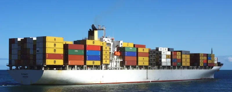PORT KLANG VOYAGER Container Ship IMO 9275385 photo 6