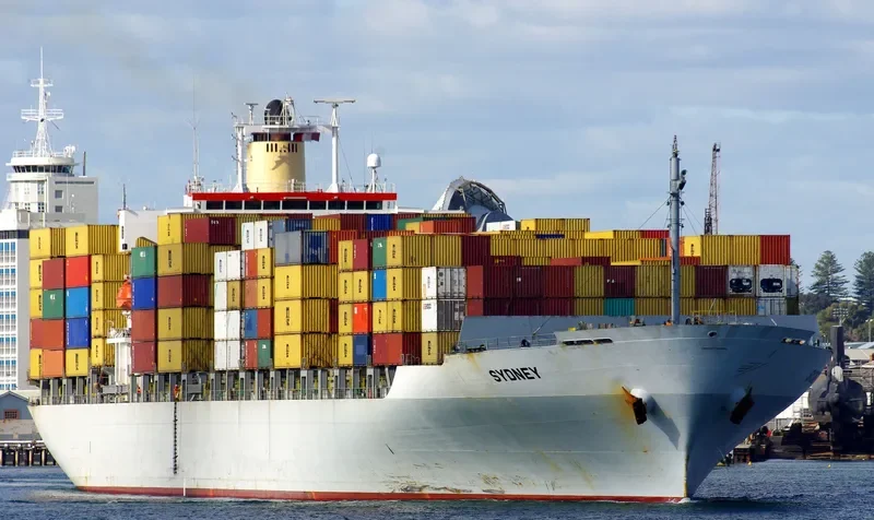 PORT KLANG VOYAGER Container Ship IMO 9275385 photo 8