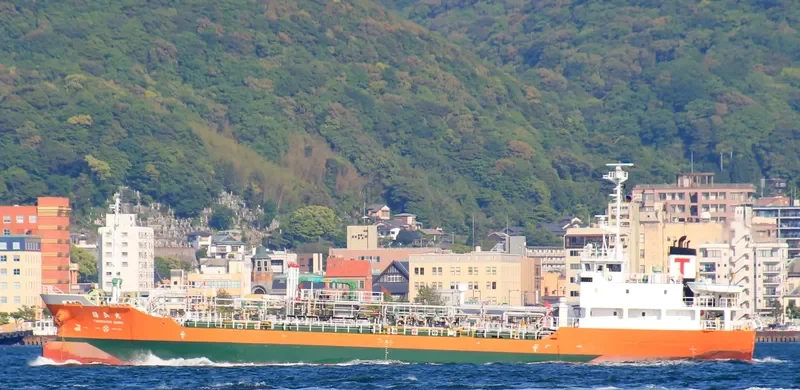 TSURUHIRO MARU Tanker IMO 9275907 photo 8