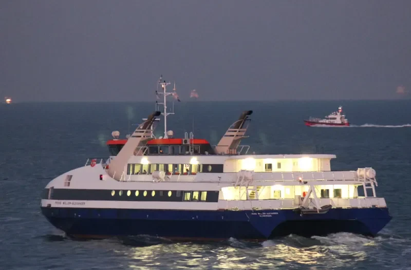 PRINS WILLEM ALEXANDER Passenger Ship IMO 9275945 photo 9