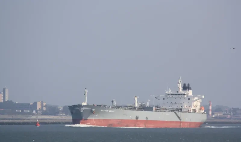 AMAZON BEAUTY Tanker IMO 9275969 photo 8