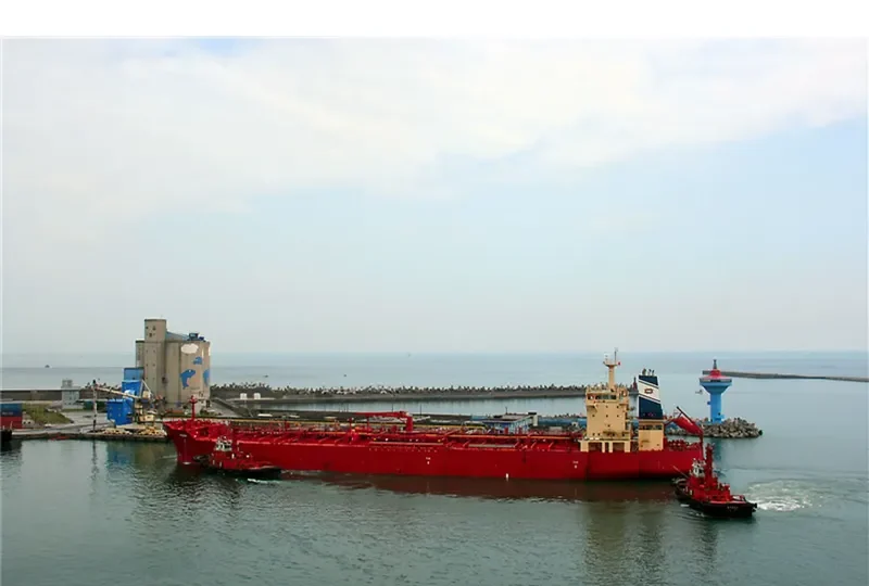 PAMIR Tanker IMO 9276028 photo 2