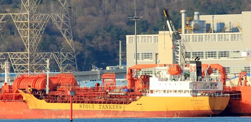 STOLT DISTRIBUTOR Tanker IMO 9276145 photo 3