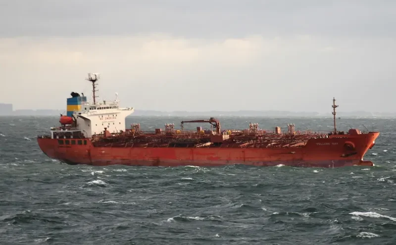 YELLOW PARK Tanker IMO 9276250 photo 3