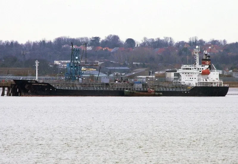 KS ADONIS Tanker IMO 9276286 photo 3