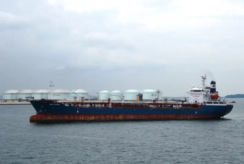 ADRIAN Tanker IMO 9276303 photo 4