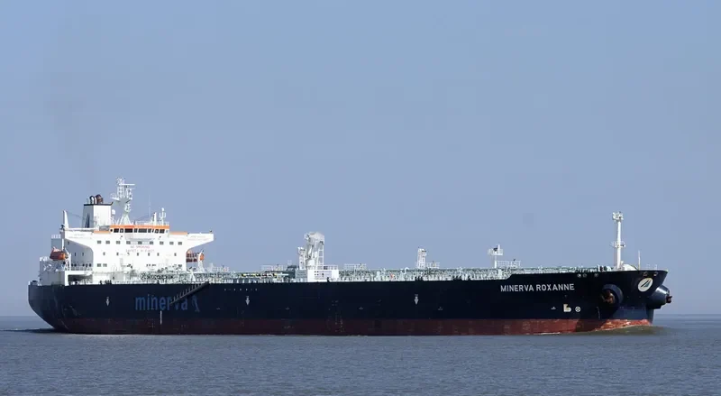 MINERVA ROXANNE Tanker IMO 9276585 photo 6