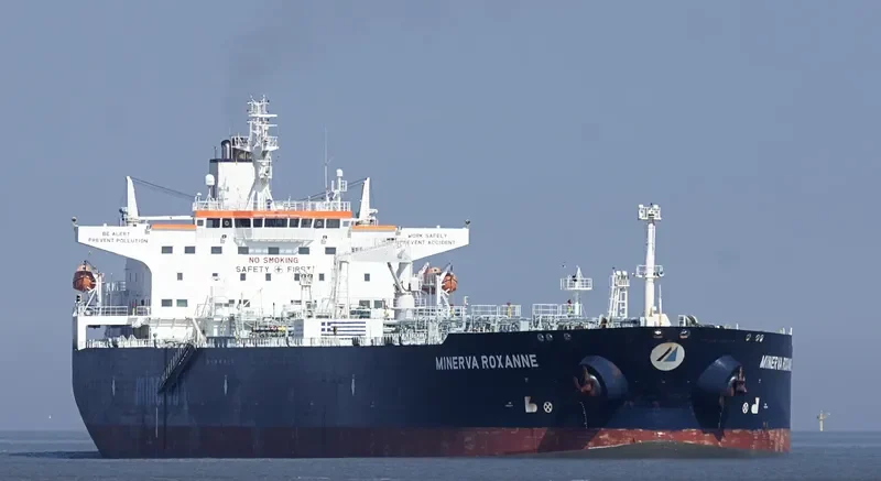 MINERVA ROXANNE Tanker IMO 9276585 photo 7