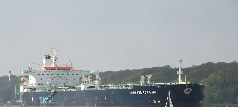MINERVA ROXANNE Tanker IMO 9276585 photo 8