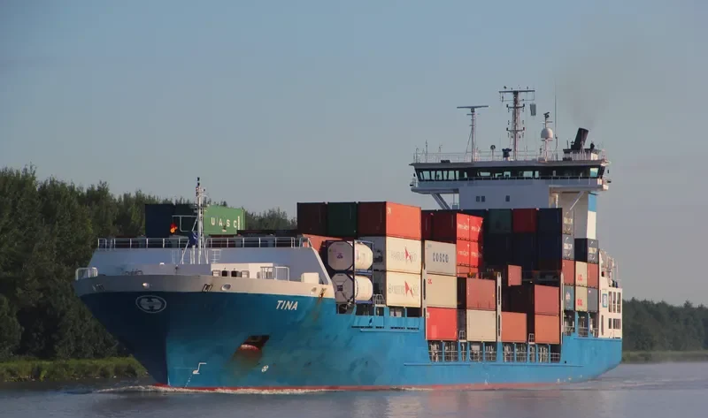 TINA Container Ship IMO 9277383 photo 5