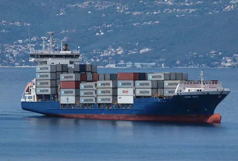 HELGA Container Ship IMO 9277395 photo 9