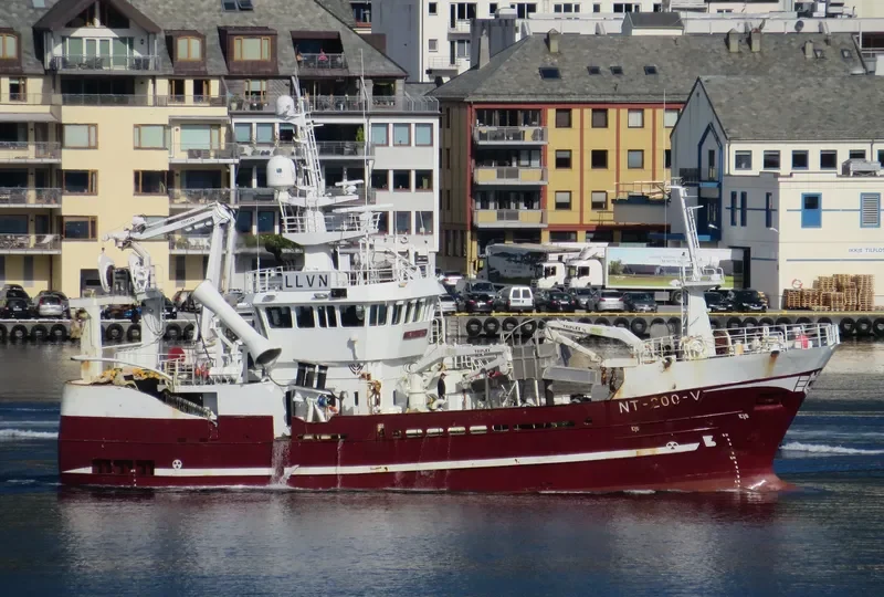AMALIE General Cargo IMO 9277670 photo 2