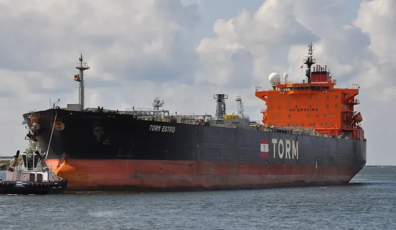 TORM ESTRID Tanker IMO 9277723 photo 8