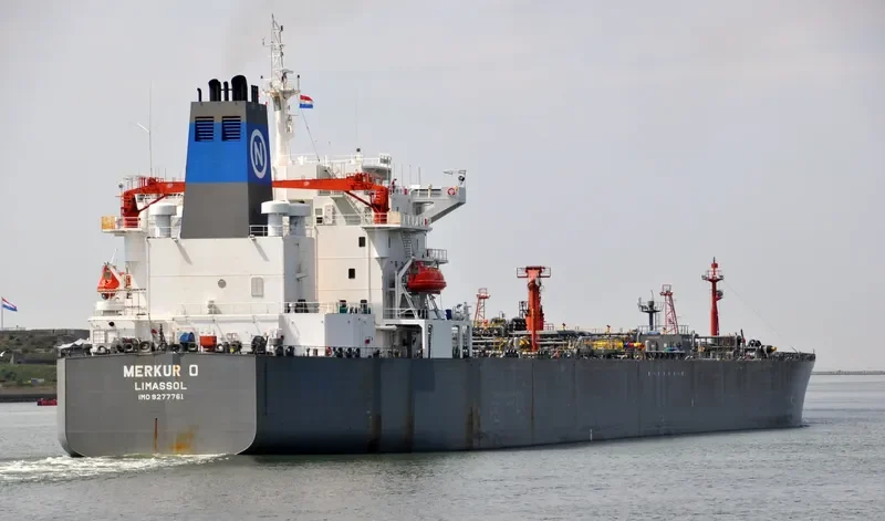 NORDMERKUR Tanker IMO 9277761 photo 5