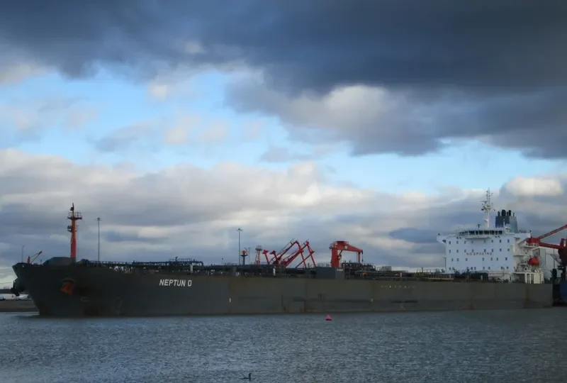 NORDNEPTUN Tanker IMO 9277773 photo 4