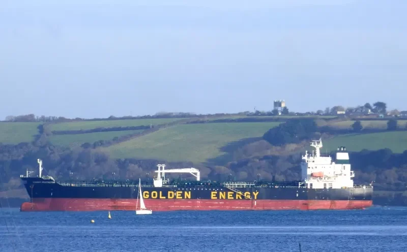 MTM HUDSON Tanker IMO 9278064 photo 6