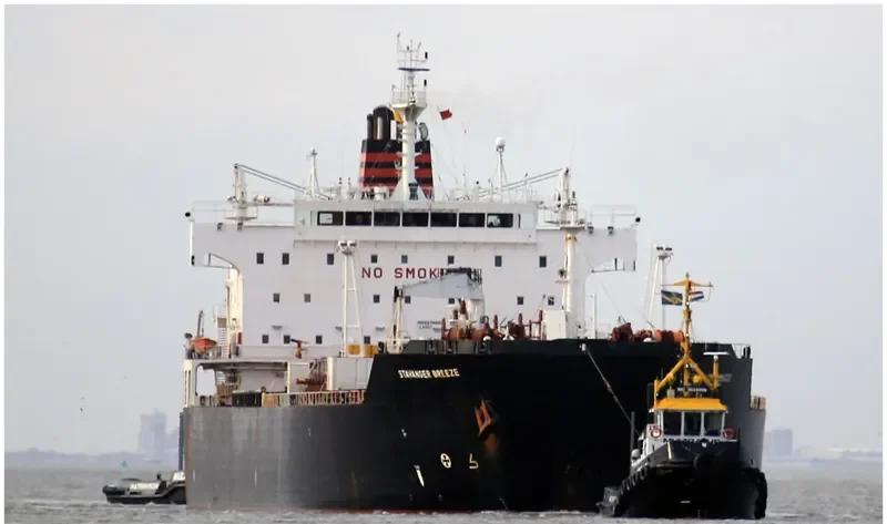 BREEZE Tanker IMO 9278507 photo 2