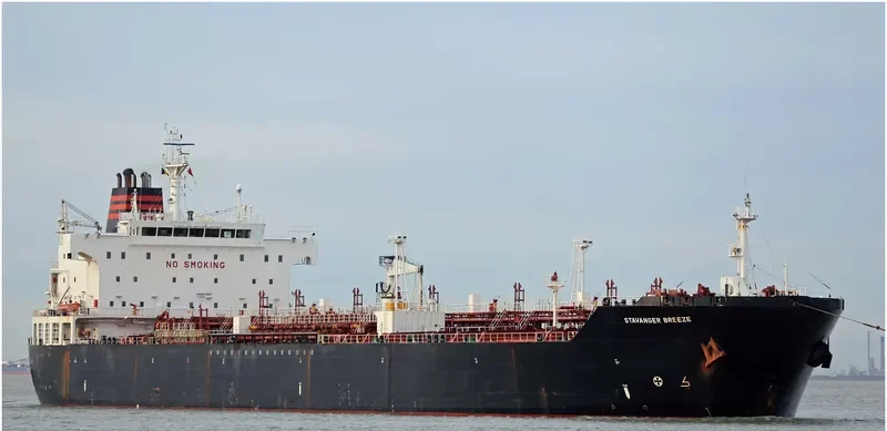 BREEZE Tanker IMO 9278507 photo 4
