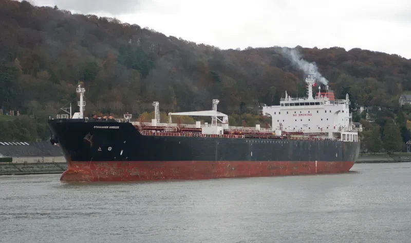BREEZE Tanker IMO 9278507 photo 5