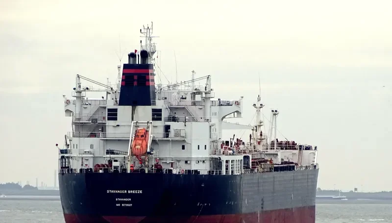 BREEZE Tanker IMO 9278507 photo 7