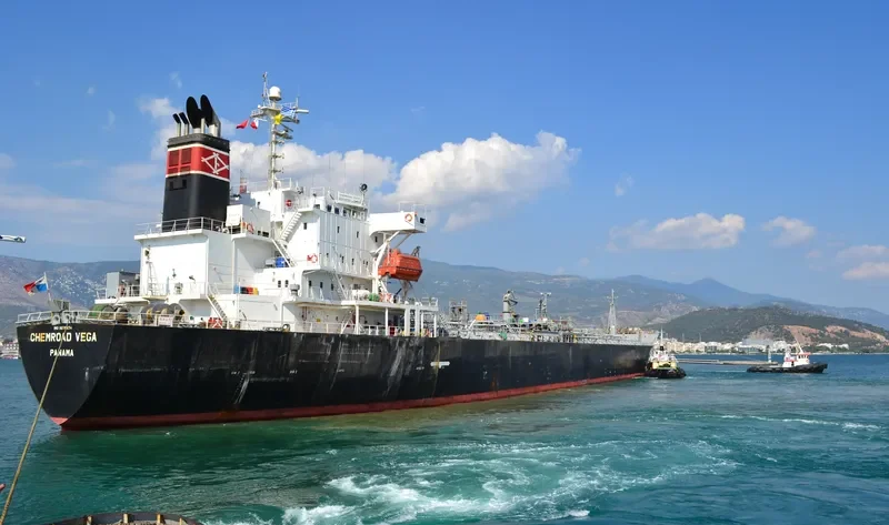 MTM ST JEAN Tanker IMO 9278674 photo 4