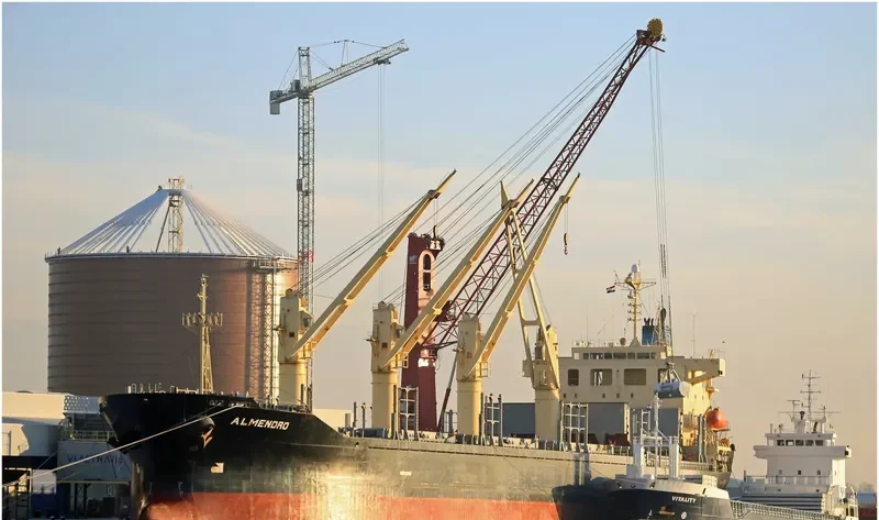 SUPER BAYERN Bulk Carrier IMO 9278911 photo 7