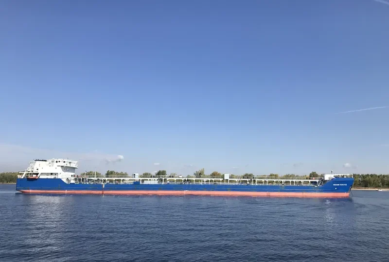 NIZHNIY NOVGOROD Tanker IMO 9278959 photo 3