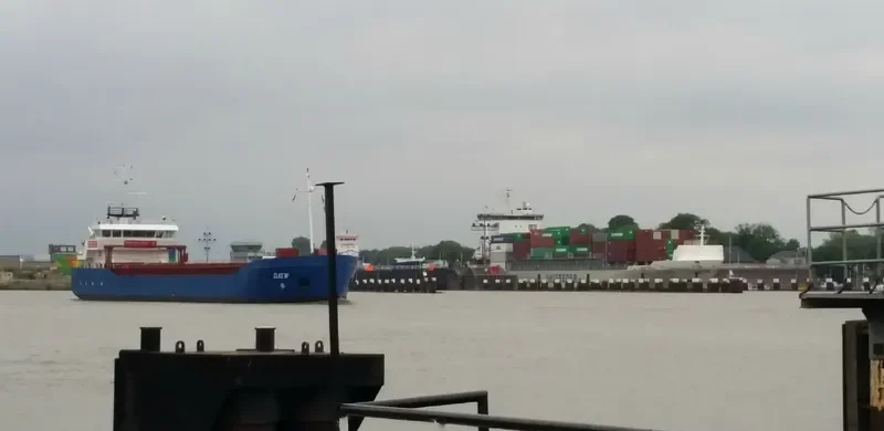 ELKE W General Cargo IMO 9279070 photo 9