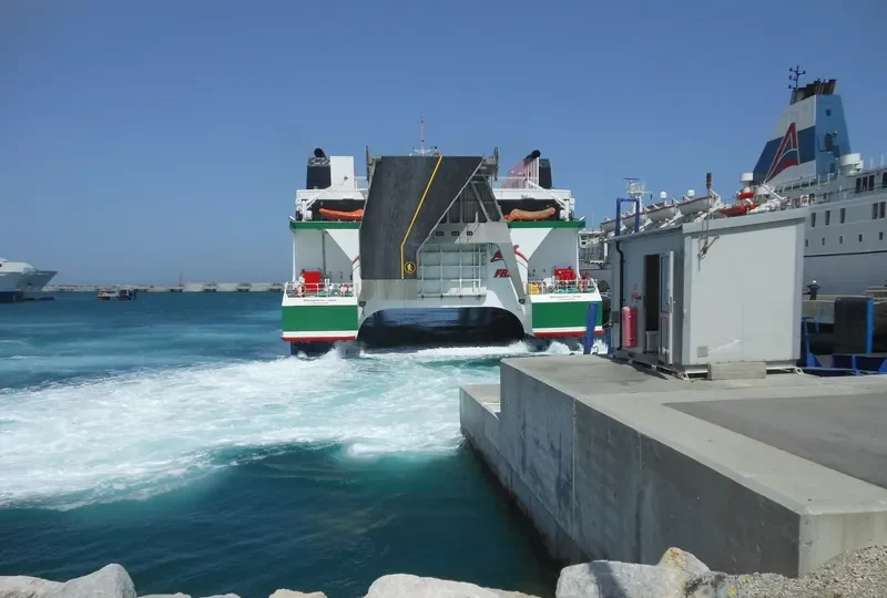 VIRGEN DE COROMOTO General Cargo IMO 9279264 photo 10