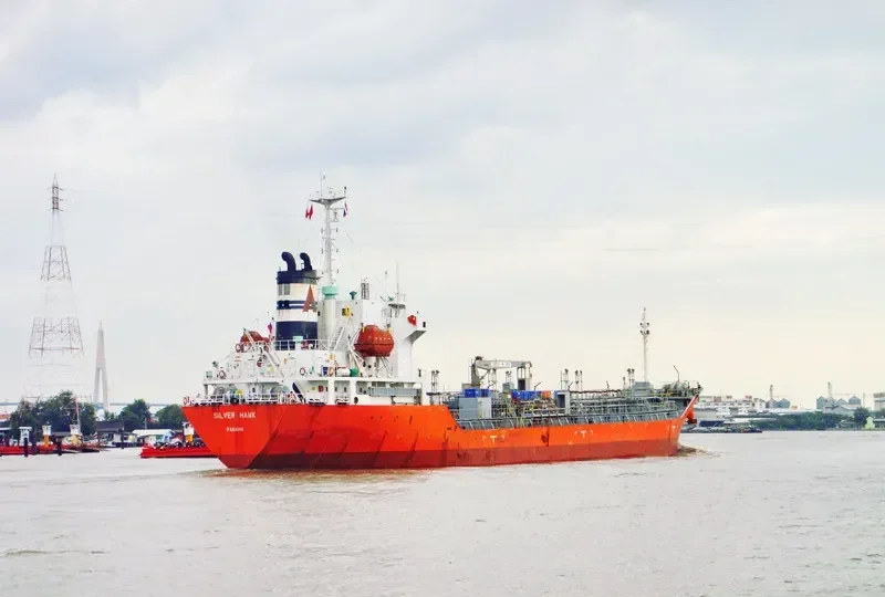 OCEAN CHEMIST Tanker IMO 9279616 photo 6