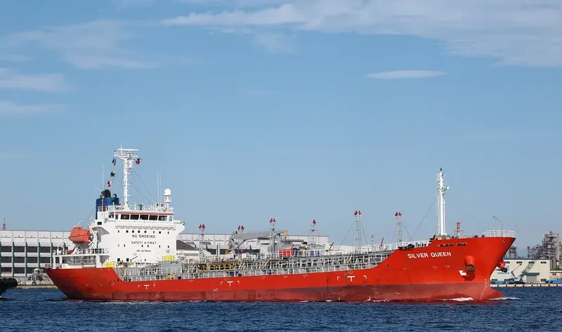SINAR MASELA Tanker IMO 9279630 photo 2