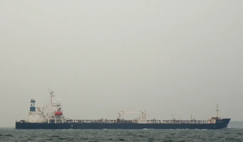 KIRANA TRITYA Tanker IMO 9279678 photo 6