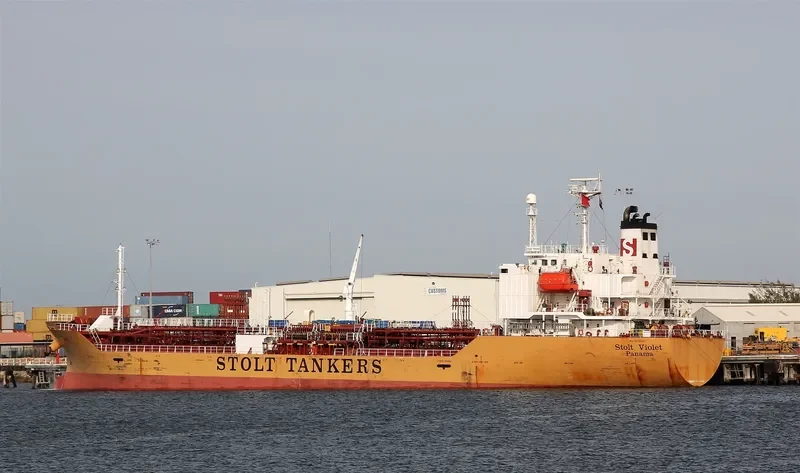 GOLDSTAR SHINE Tanker IMO 9279707 photo 2