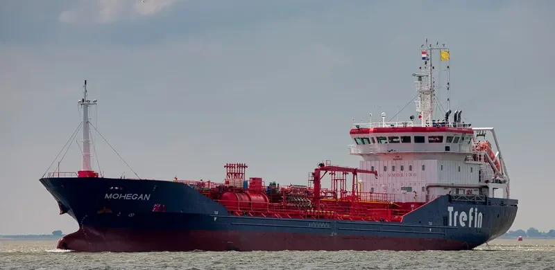 MILOS Tanker IMO 9280108 photo 2