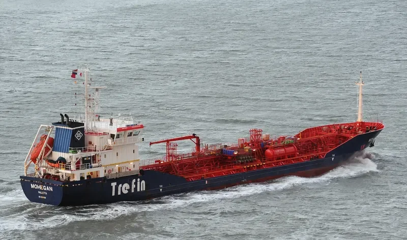 MILOS Tanker IMO 9280108 photo 3